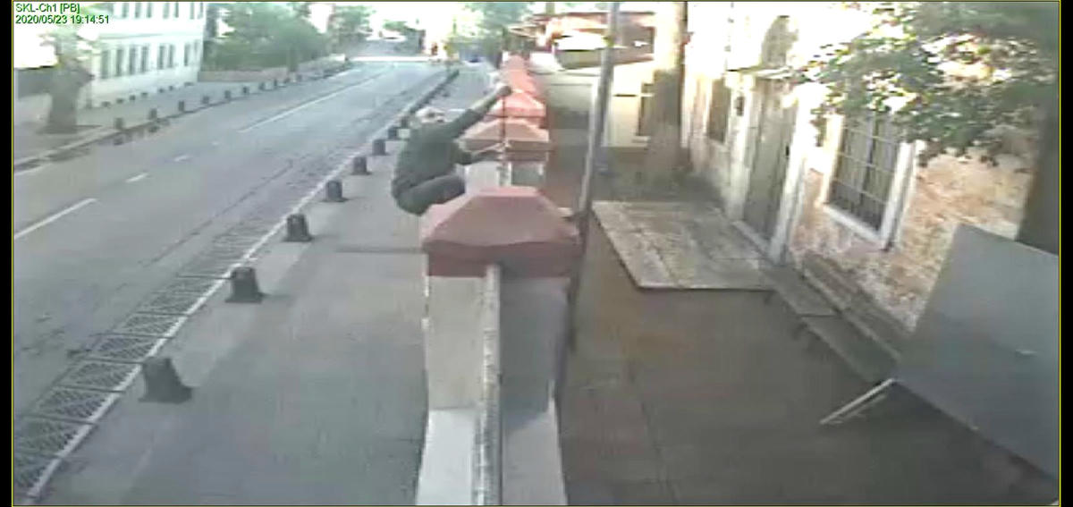 Kuzguncuk  Kilisesi haçının  yere atılması davasında karar